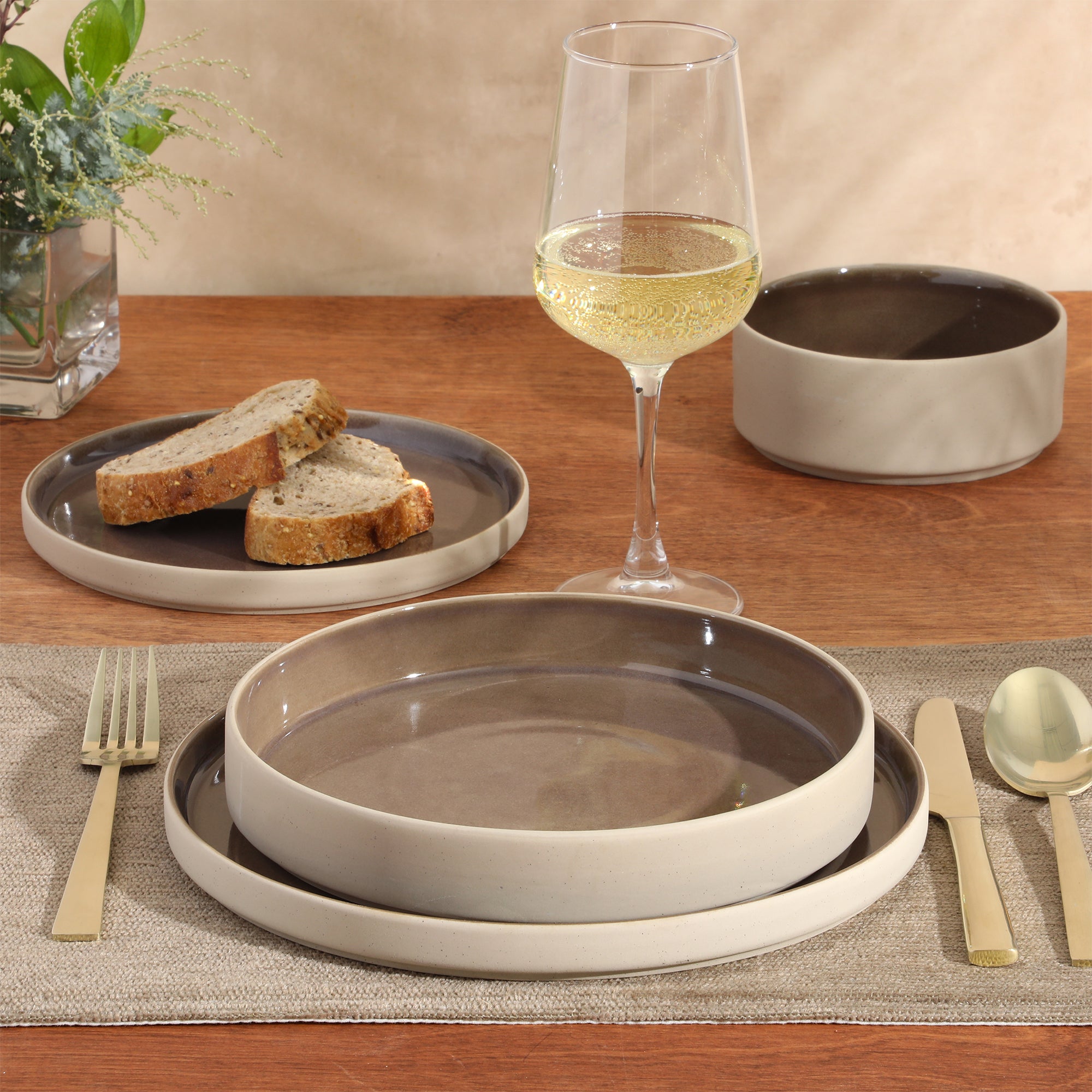 Gibson Elite Liberty Bay 16-Piece Pottery Clay Stoneware Dinnerware Set – Reactive Glaze, Stackable Plates and Bowls W/ Pasta Bowl, Service for 4 – Microwave & Dishwasher Safe - Image 12