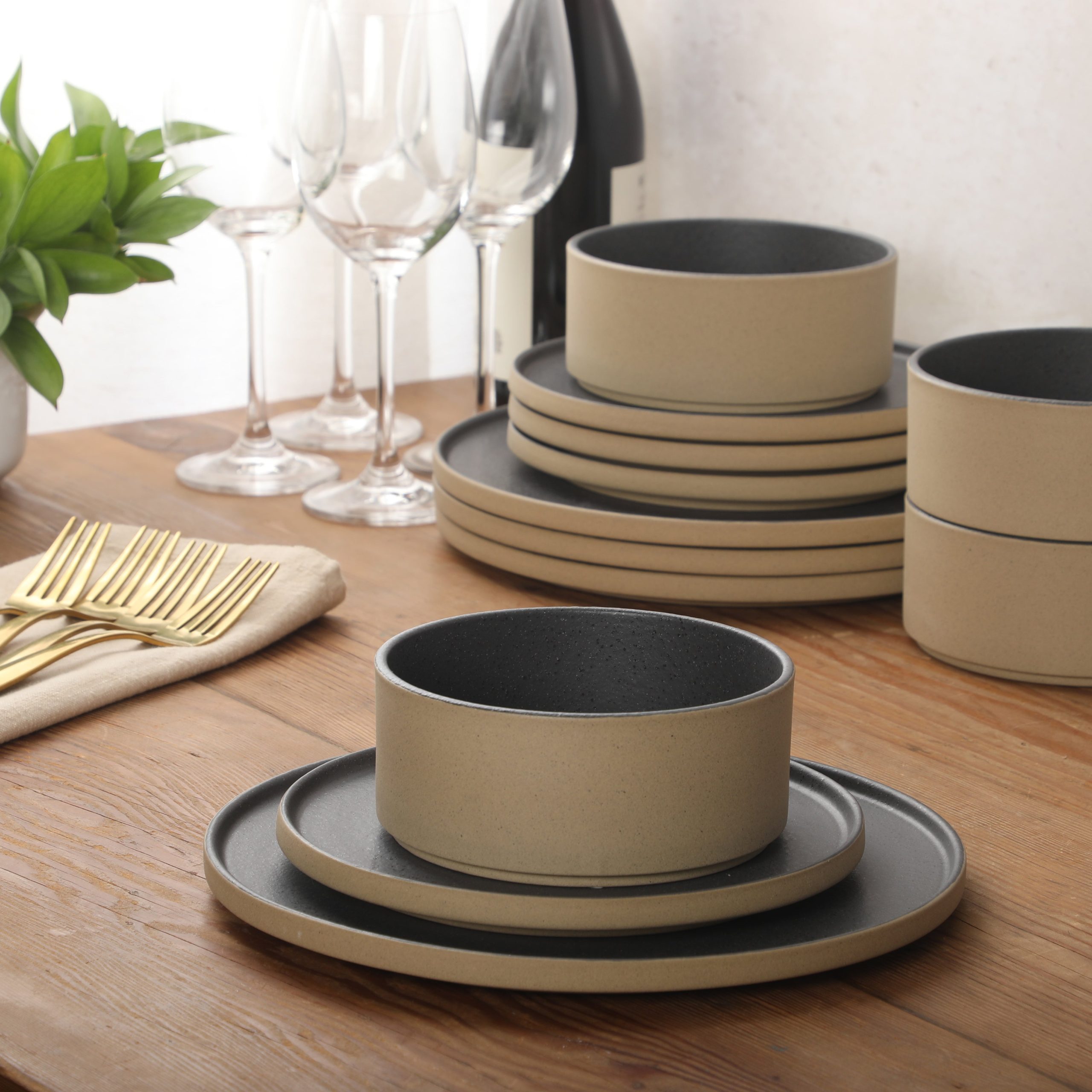 Gibson Elite Villa Amadora - Made in Portugal - 12 Piece Dinnerware Set for 4, Stoneware Plates and Bowls Sets,Dinner Plates, Salad Plates, Cereal Bowls - Image 2