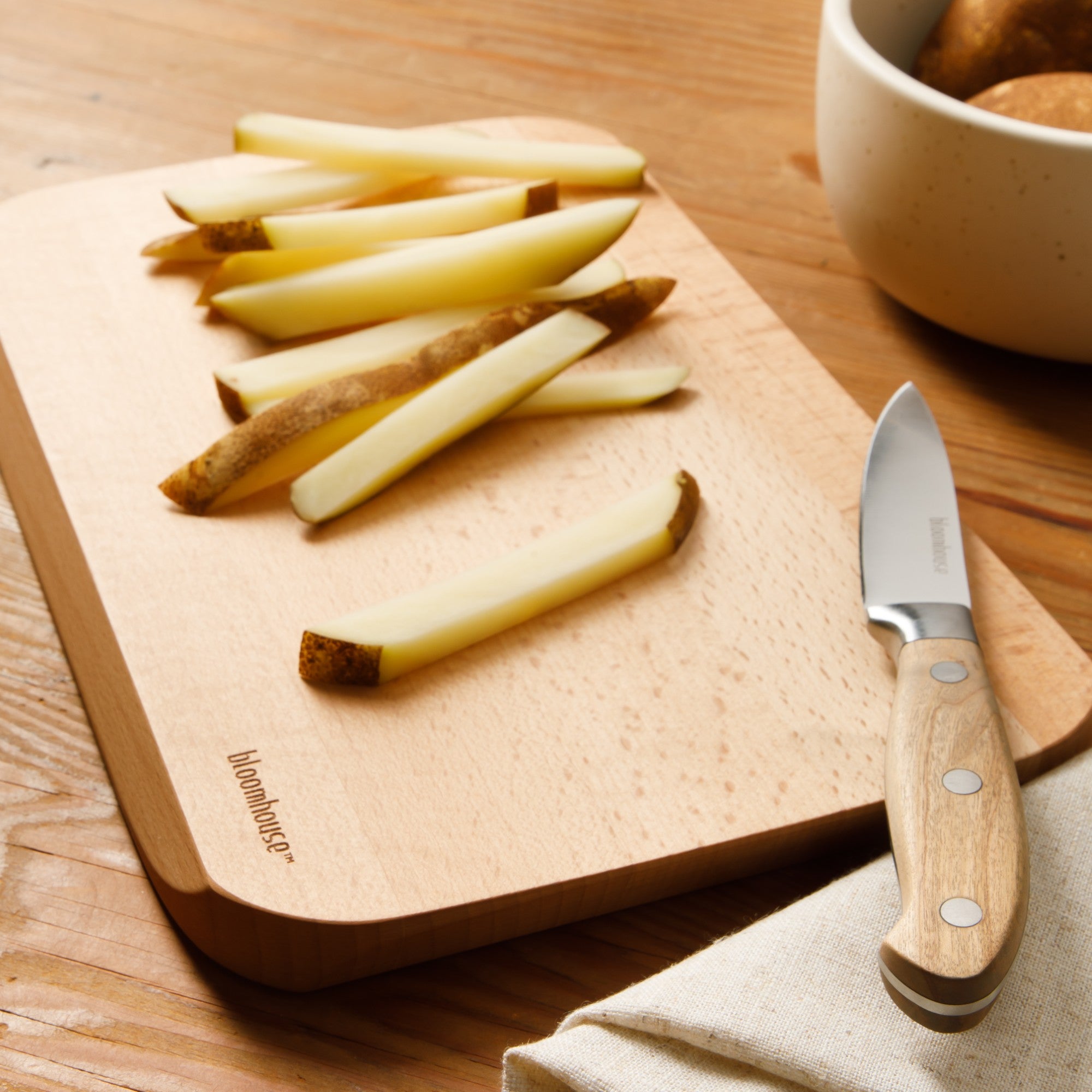 Bloomhouse Made in Lake Como, Italy Oil Coated Italian Beech Wood Cutting Board - Image 2