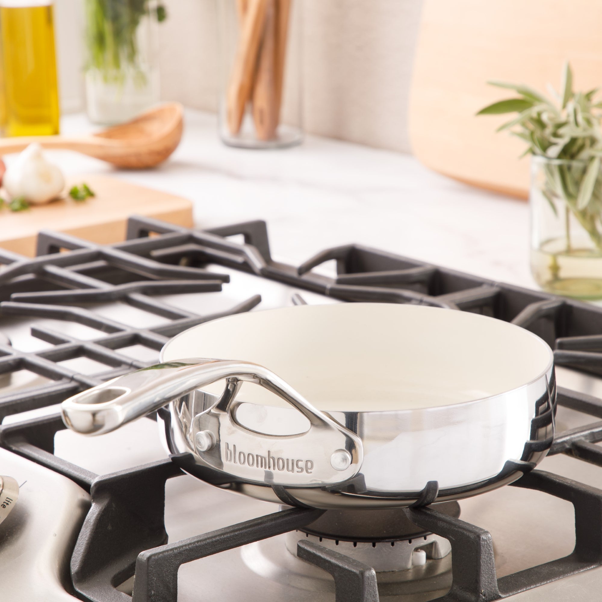Bloomhouse 8 Inch Triply Stainless Steel Fry Pan w/ Non-Stick Non-Toxic Pro Ceramic Interior Frying Pan - Image 2
