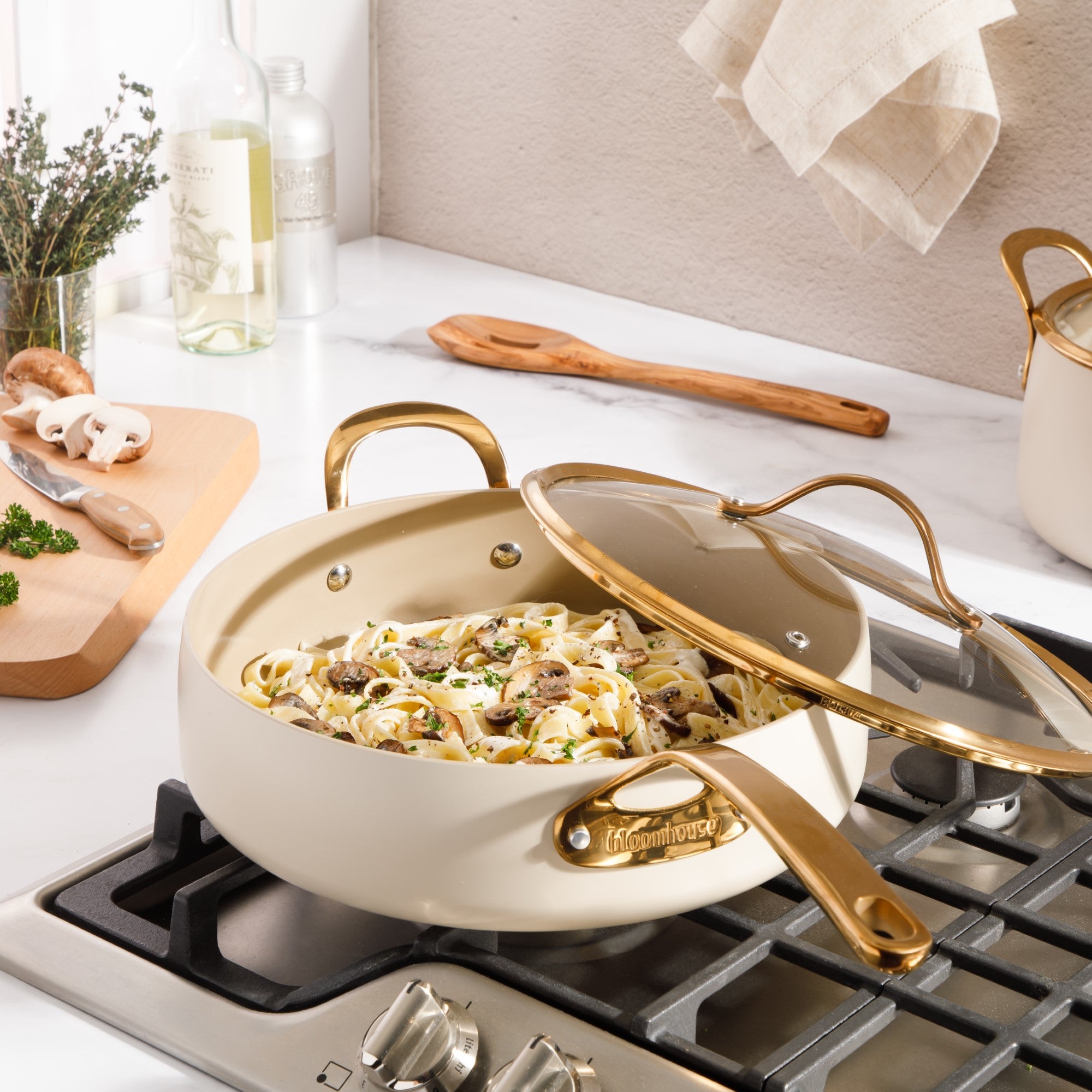 Bloomhouse 6 QT Heavy Duty Aluminum Premium PFA Free Ceramic Nonstick Saute/Deep Frying Pan Skillet with Lid - Linen White with Gold Handle - Image 6