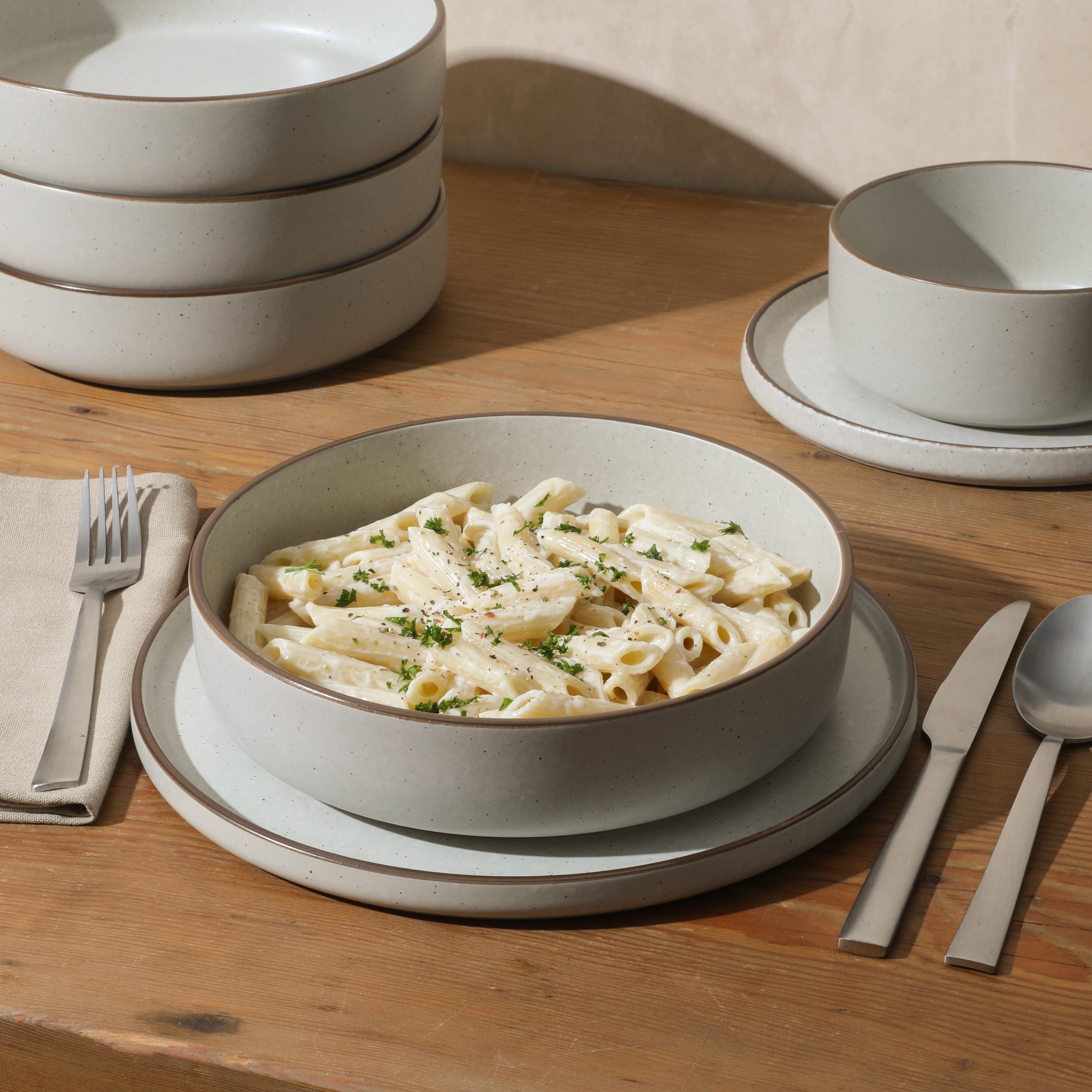 Gibson Elite Gelston Stoneware Matte Reactive Glaze 16 Piece (Service for 4) Plates and Bowl Dinnerware Set - Image 3