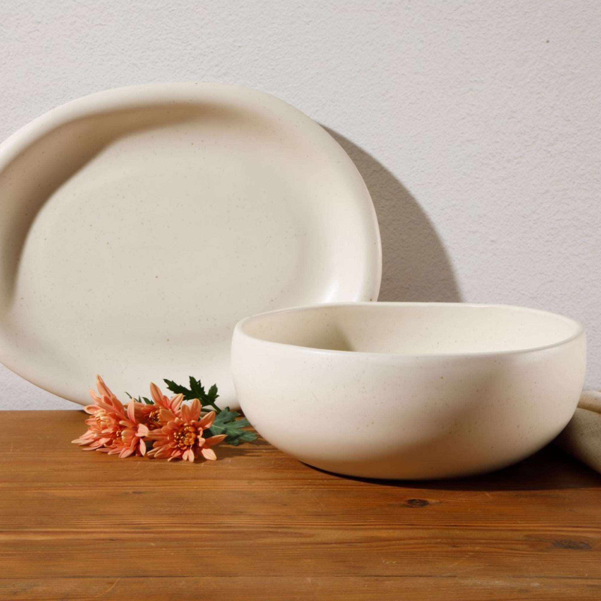 Bloomhouse Corsica Clay 2 Piece Oval Platter and Bowl Serving Set - Sea Salt White - Image 2