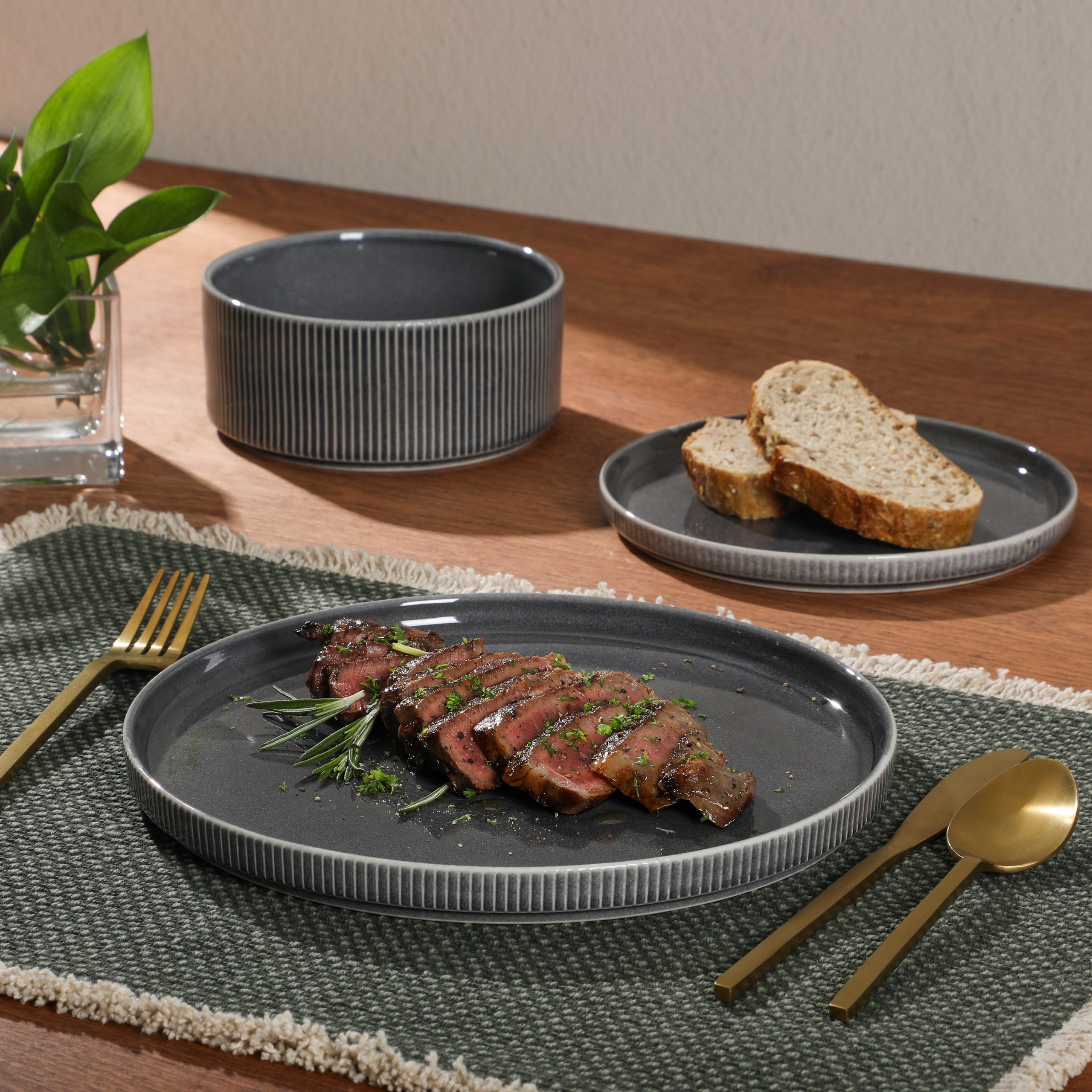 Gibson Elite Solana Coast 12 Piece Stoneware Reactive Glaze (Service for 4) Ceramic Plates and Bowls Modern Shape Embossed Dinnerware Set - Image 5