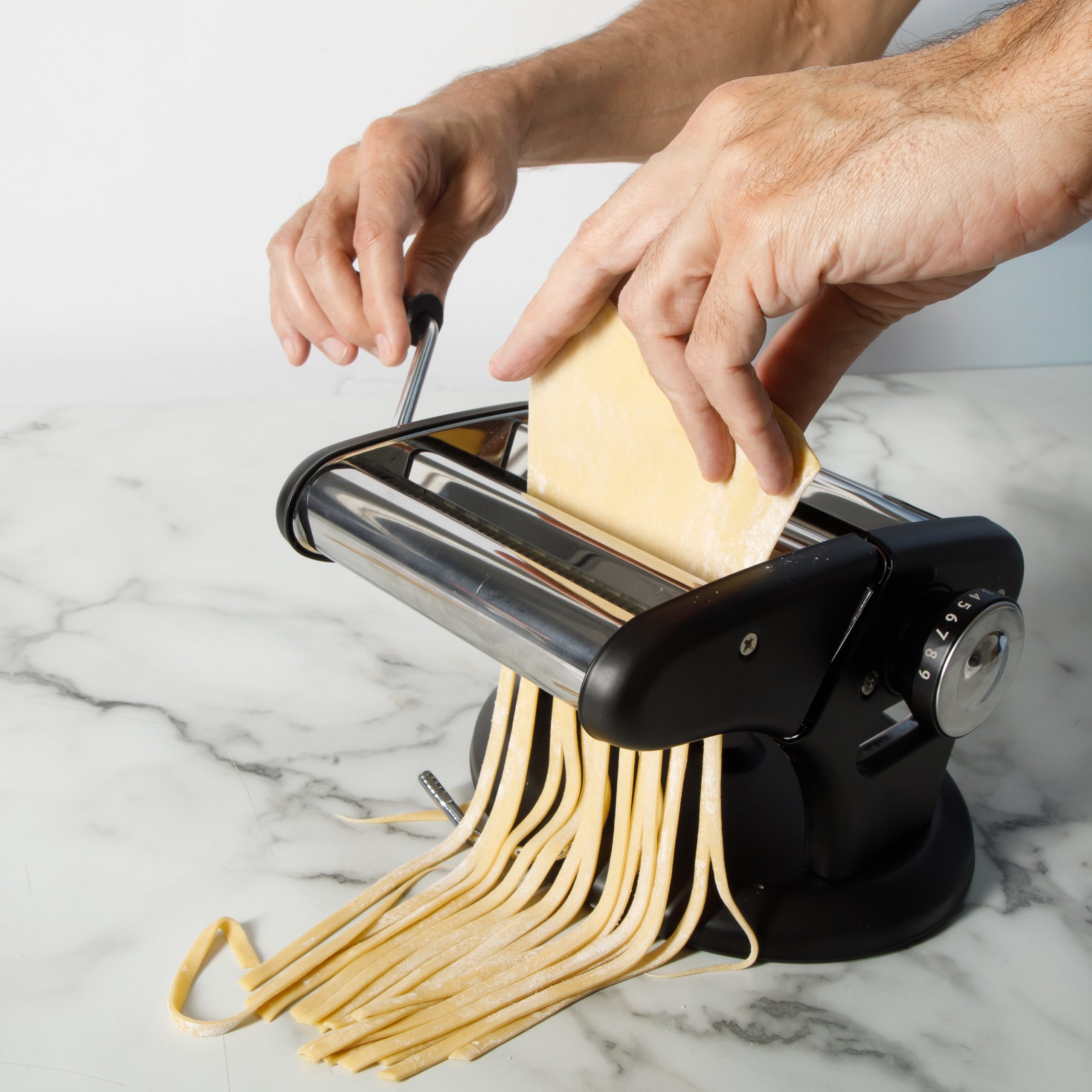 Calphalon Aero Heavy Duty Manual Pasta Maker Machine Noodle Maker w/ Rollers & Cutters - Spaghetti, Fettuccini, Lasagna or Dumpling Skin - Image 2
