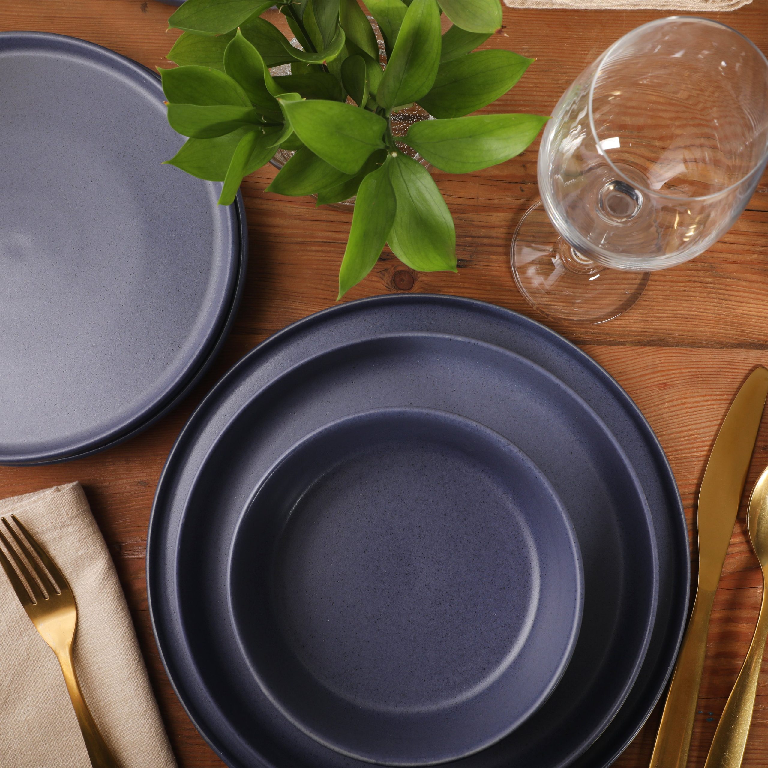 Gibson Elite Bayou Moon Plates and Bowls Sets, 16-Piece Matte Stoneware Dinnerware Sets, Solid Color Reactive Glaze Dish Set, Service for 4 - Image 3