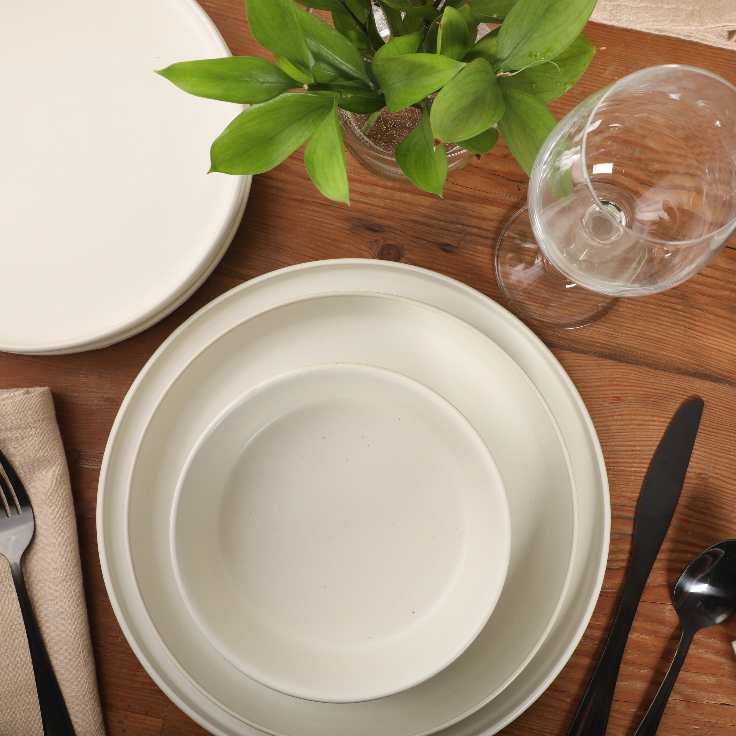 Gibson Elite Bayou Moon Plates and Bowls Sets, 16-Piece Matte Stoneware Dinnerware Sets, Solid Color Reactive Glaze Dish Set, Service for 4 - Image 11