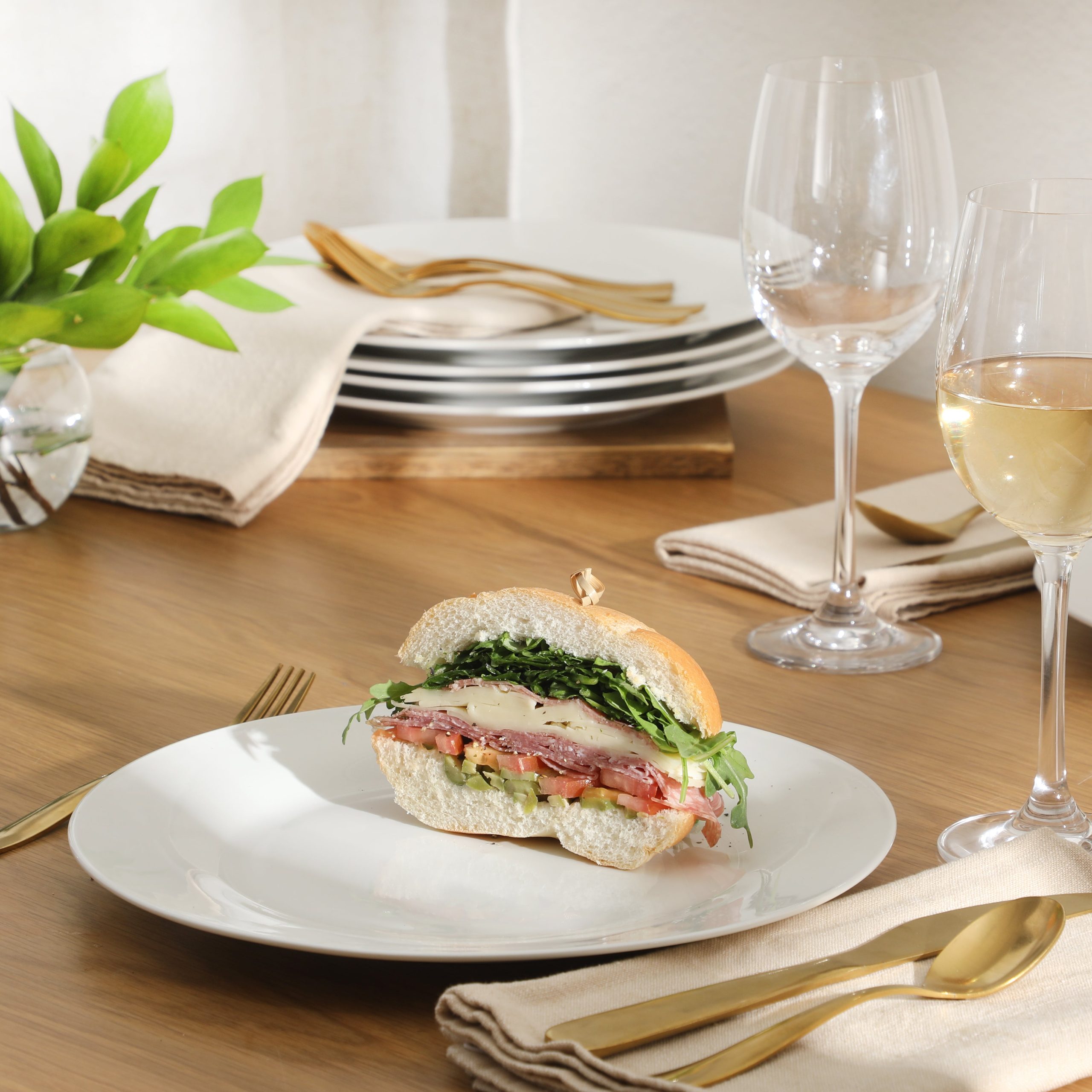 Gibson Home Great Essentials 6-Piece Dinner Plate Set, 10.5 Inch Fine Ceramic Round Plates, Microwave and Dishwasher Safe, White - Image 2