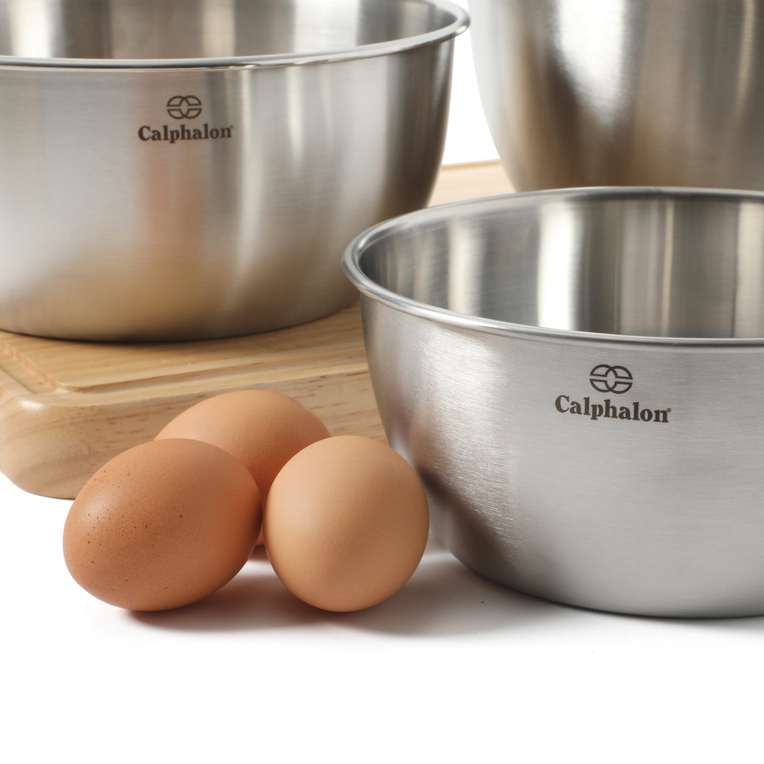 Calphalon Astro Mixing Bowls, 3-Piece Stainless Steel Mixing Bowl Set with Matte Finish, Nesting Metal Mixing Bowls for Baking and Prep, Silver - Image 5